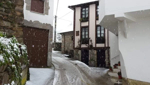 Casa'l Churro on snowy day. Facade